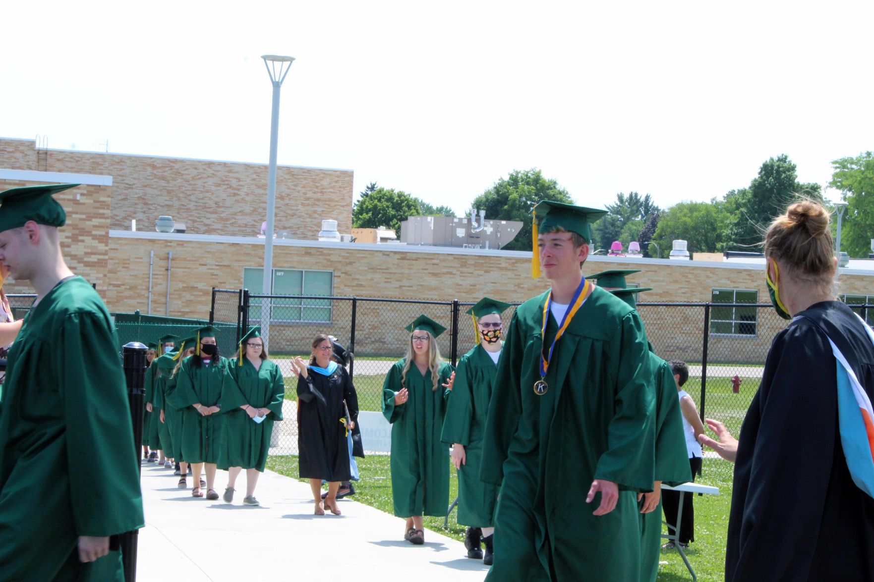 062920- ctzn=news=bdhs037.jpg